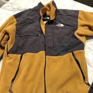 Men’s North Face Denali